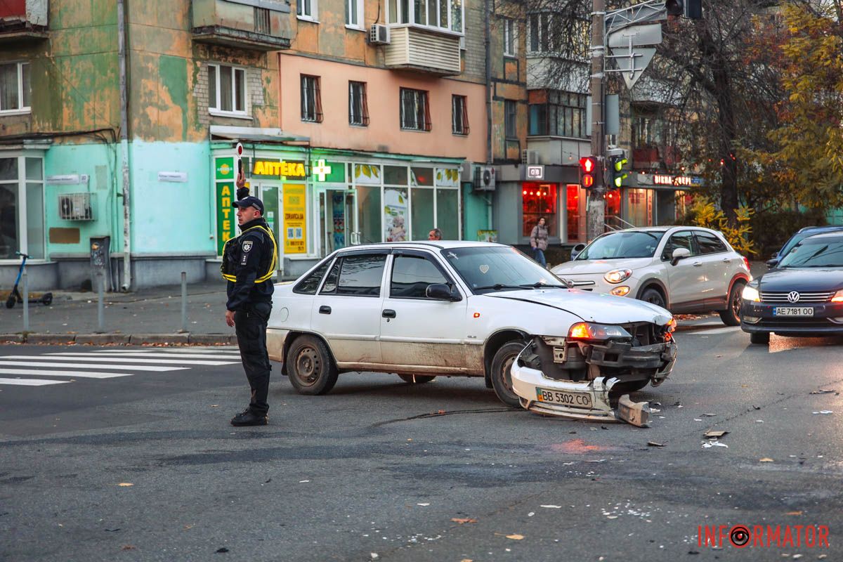 На місце приїхали поліцейські На місце приїхали поліцейські