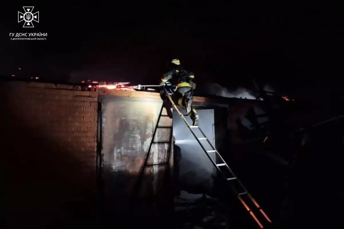 Площа пожежі склала 200 квадратних метрів