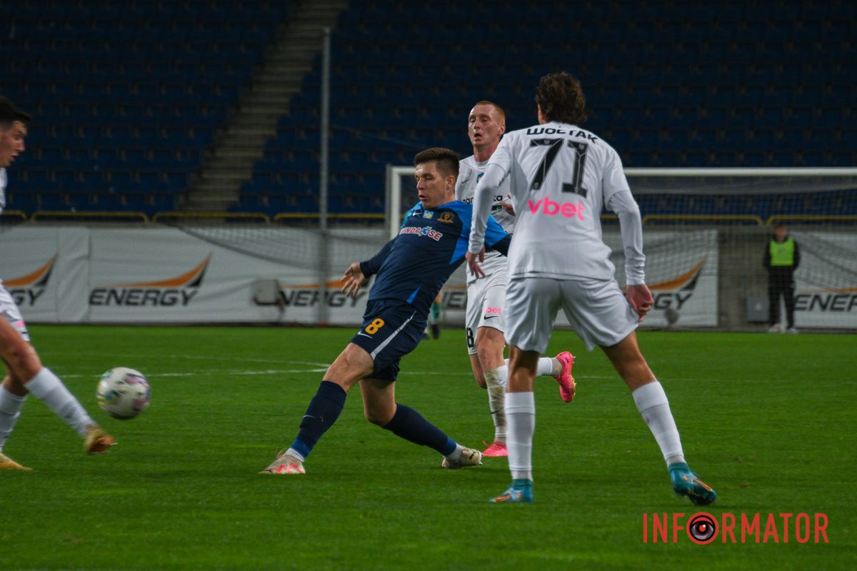 Гра проходила на зустрічних курсах