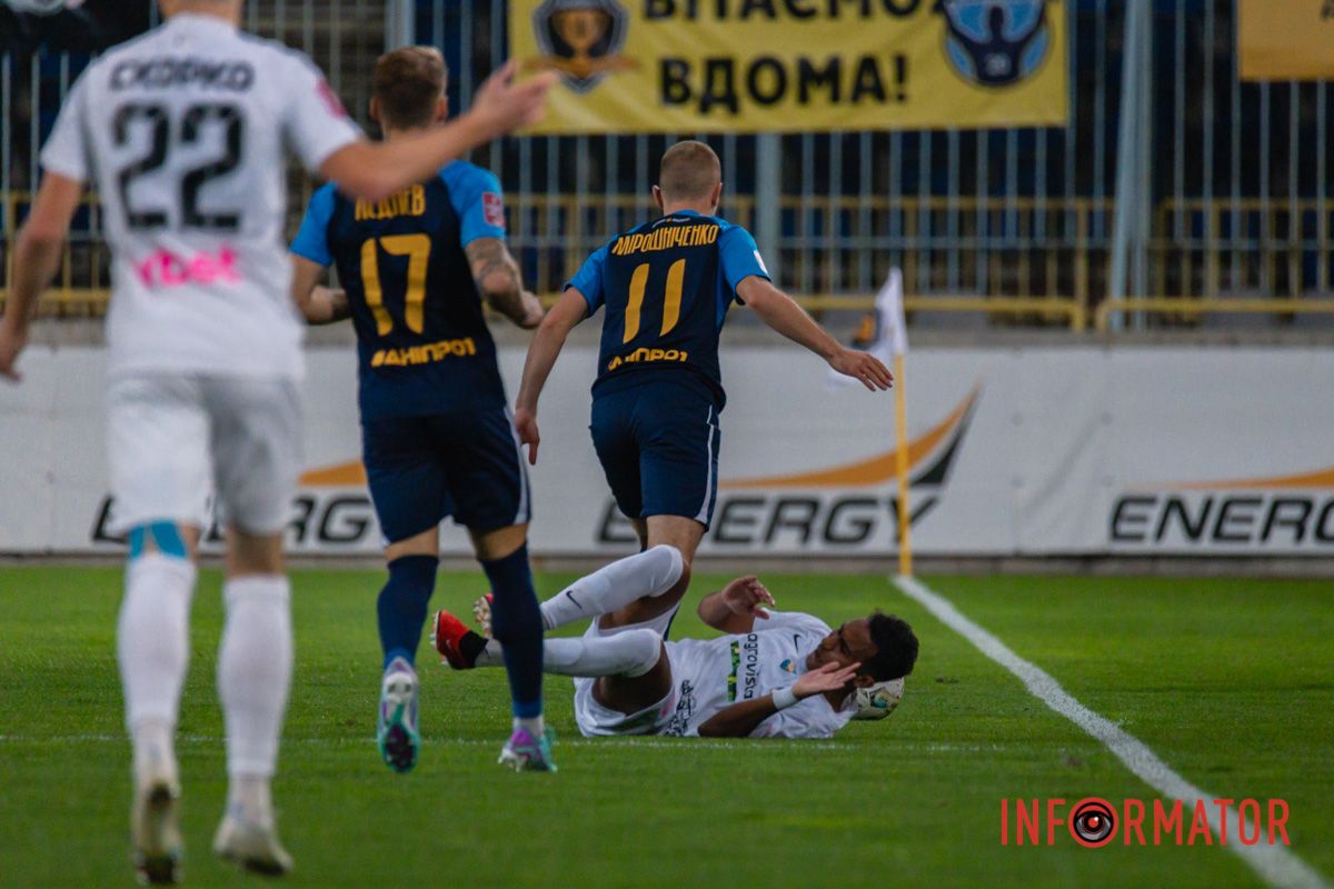 Чи на часі футбол під час війни?