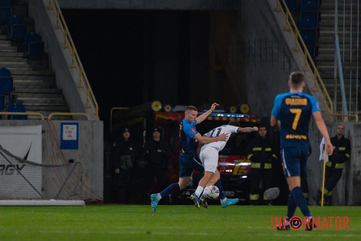 Адамюк проти Шулянського