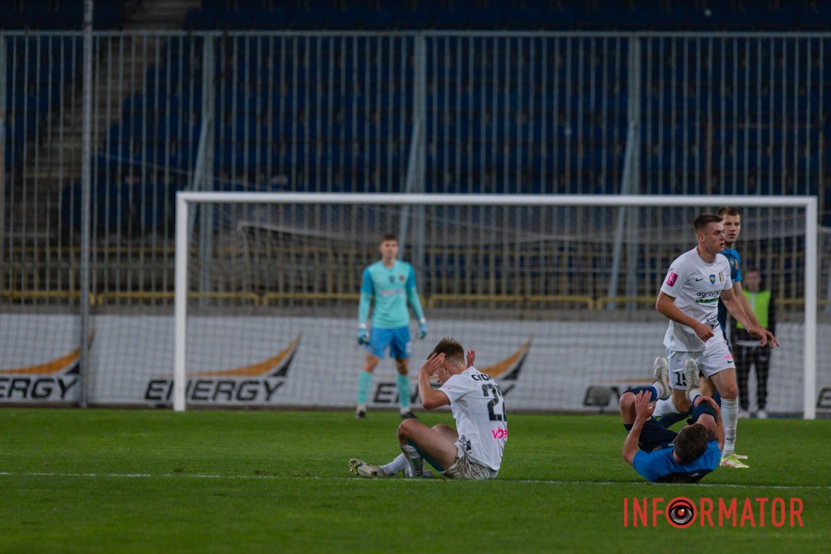 Третя тривога зупинила матч вже на 90-й хвилині і тривала найдовше – понад годину