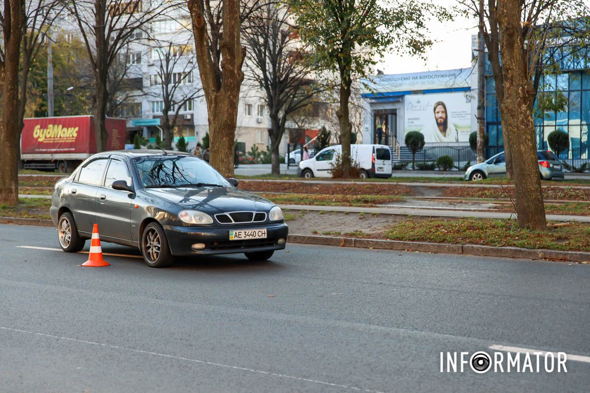 В результате столкновения женщина получила травмы ноги