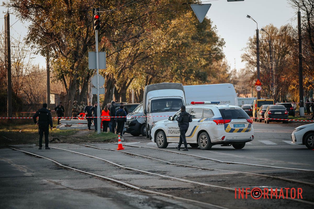 Багато поліції та спецпризначенців Багато поліції та спецпризначенців