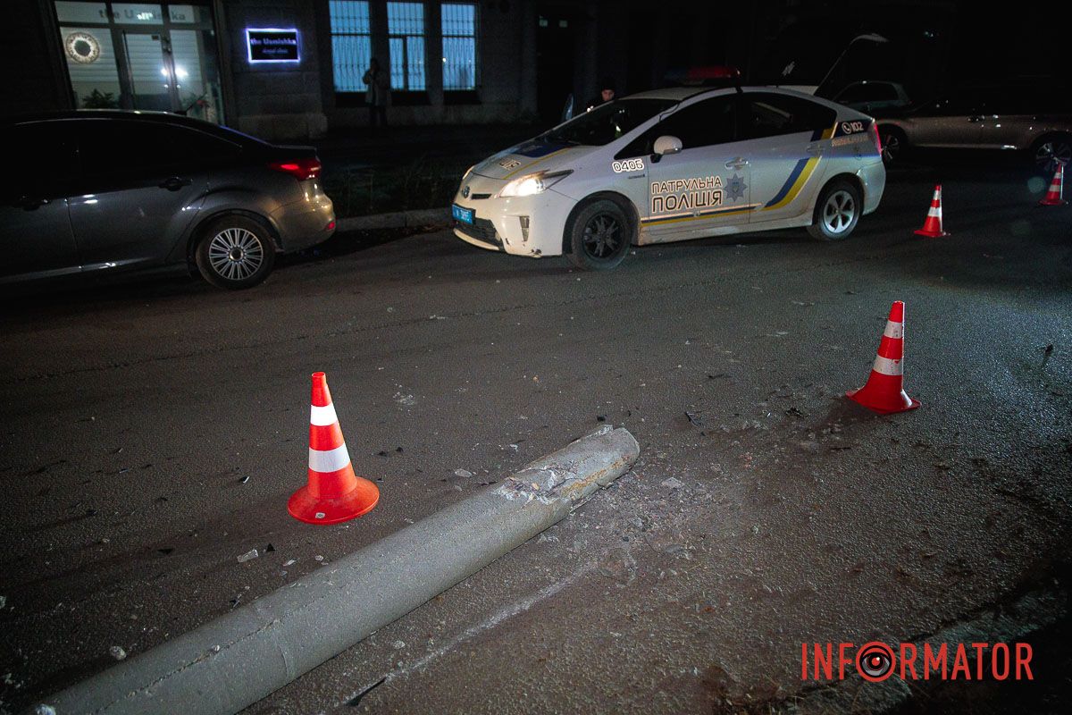 На месте аварии работают патрульные На месте аварии работают патрульные