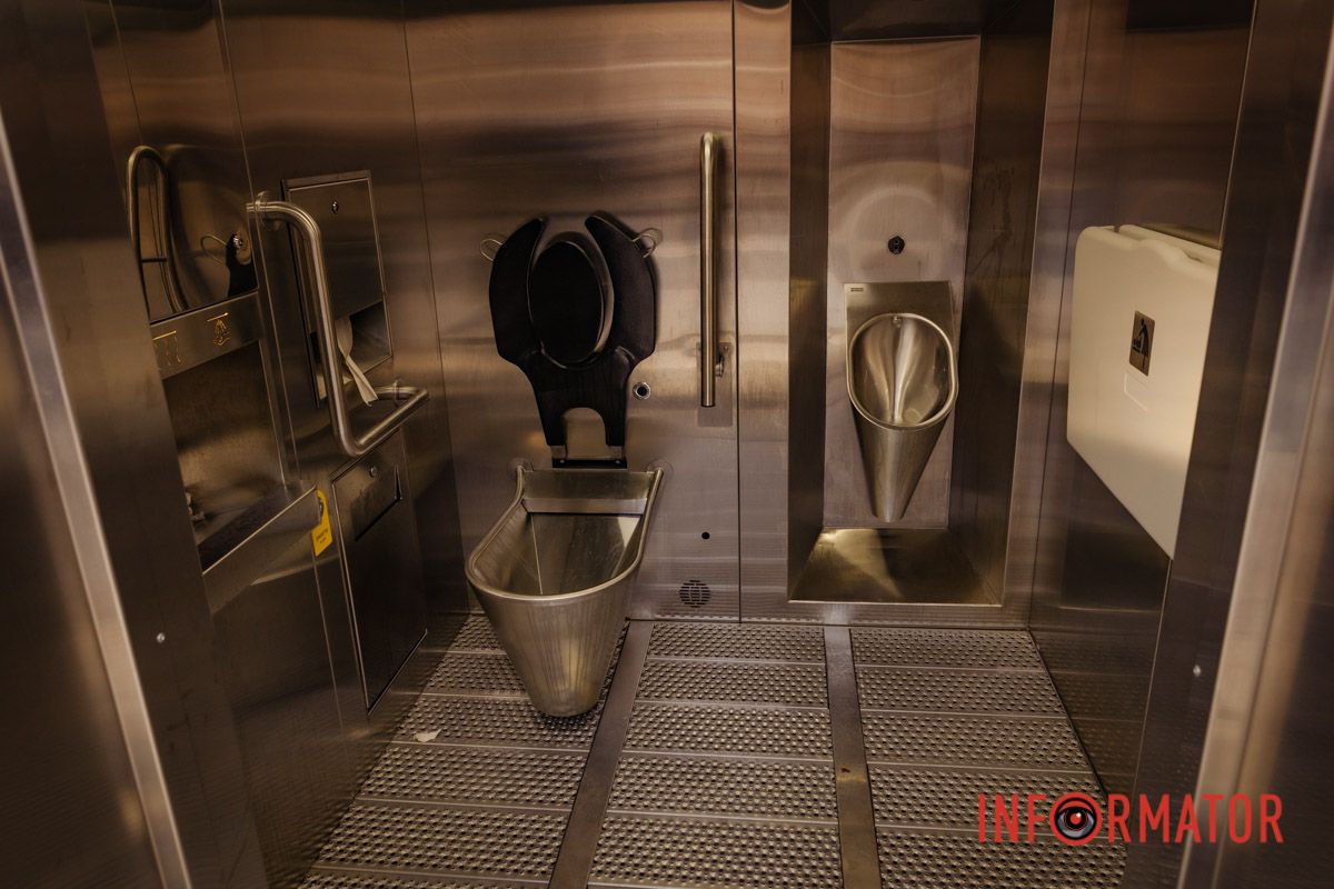 Так замаскировали туалет