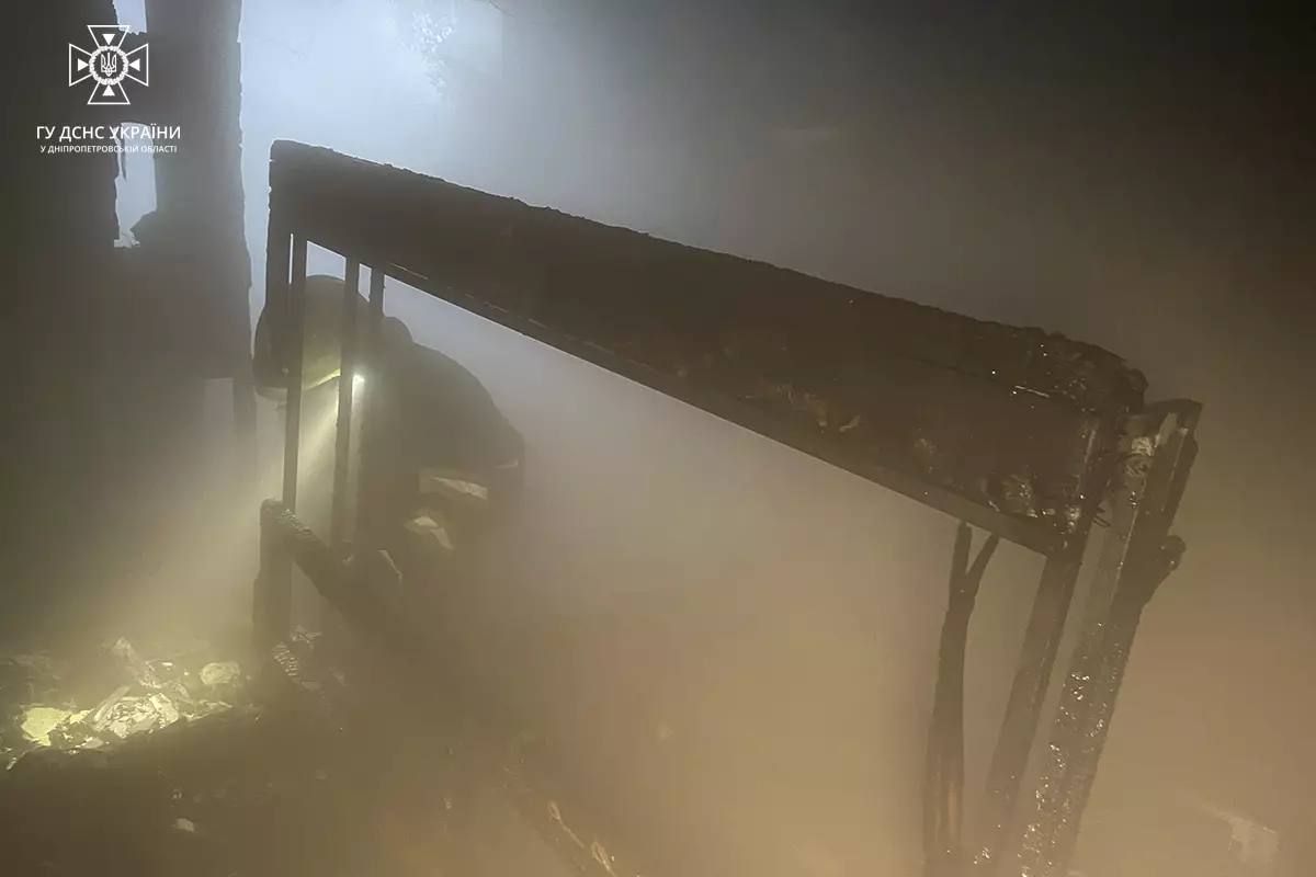 За попередніми даними з власних джерел, причиною займання став повербанк, який замкнуло