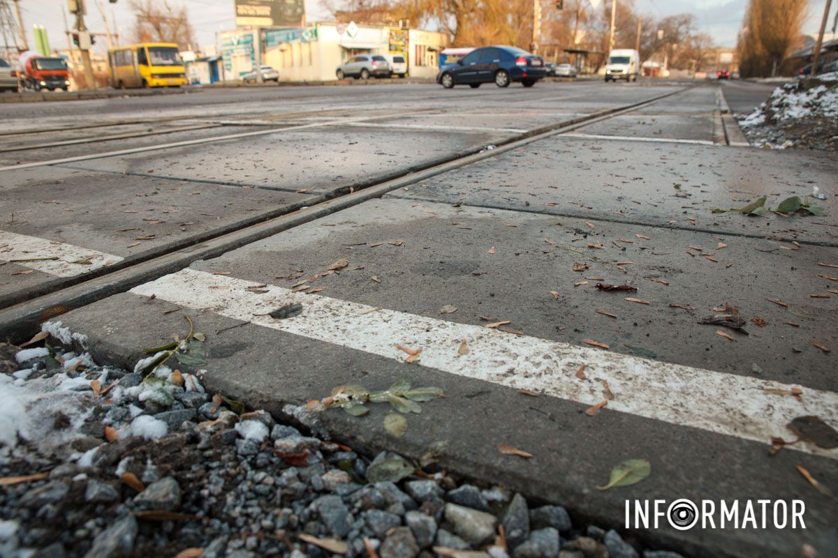 С 27 ноября их движение было возобновлено С 27 ноября их движение было возобновлено
