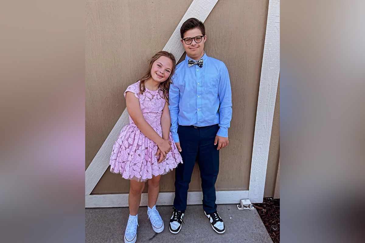 Софія з братом Софія з братом