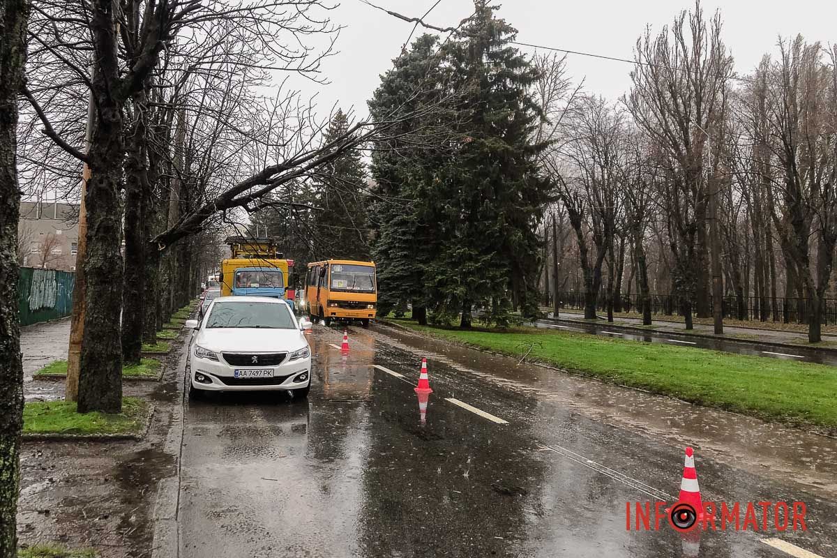 Станом на 13:00, рух ня ділянці відновили Станом на 13:00, рух ня ділянці відновили