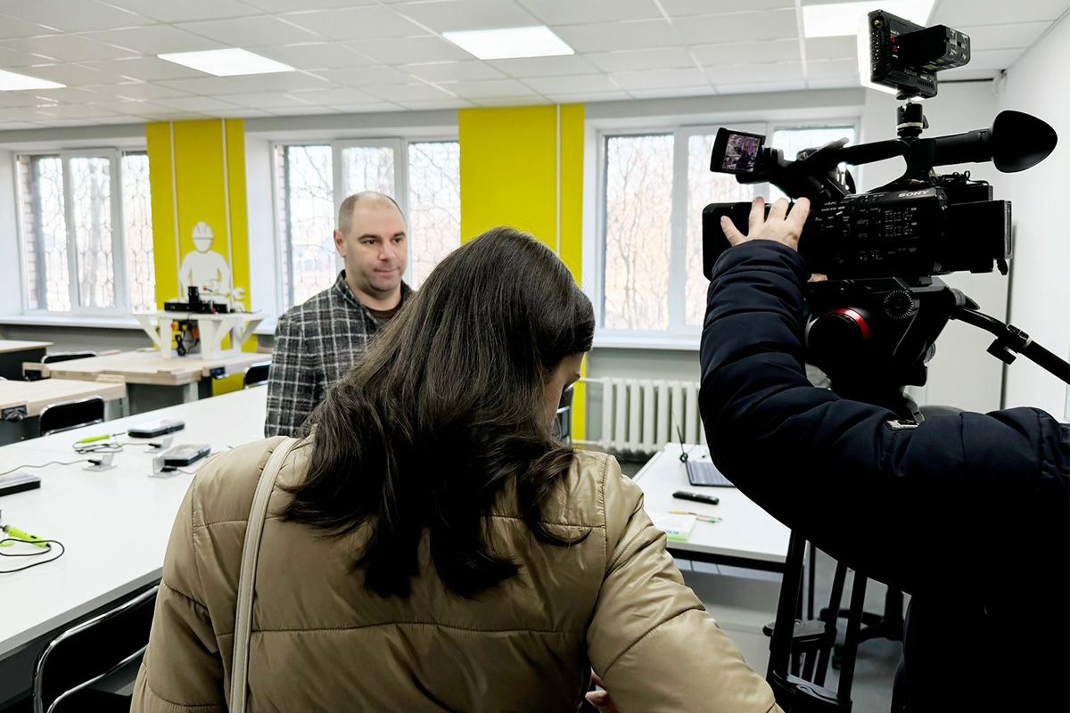 Школа №147 стала третьей школой, получившей современный кабинет труда в рамках проекта