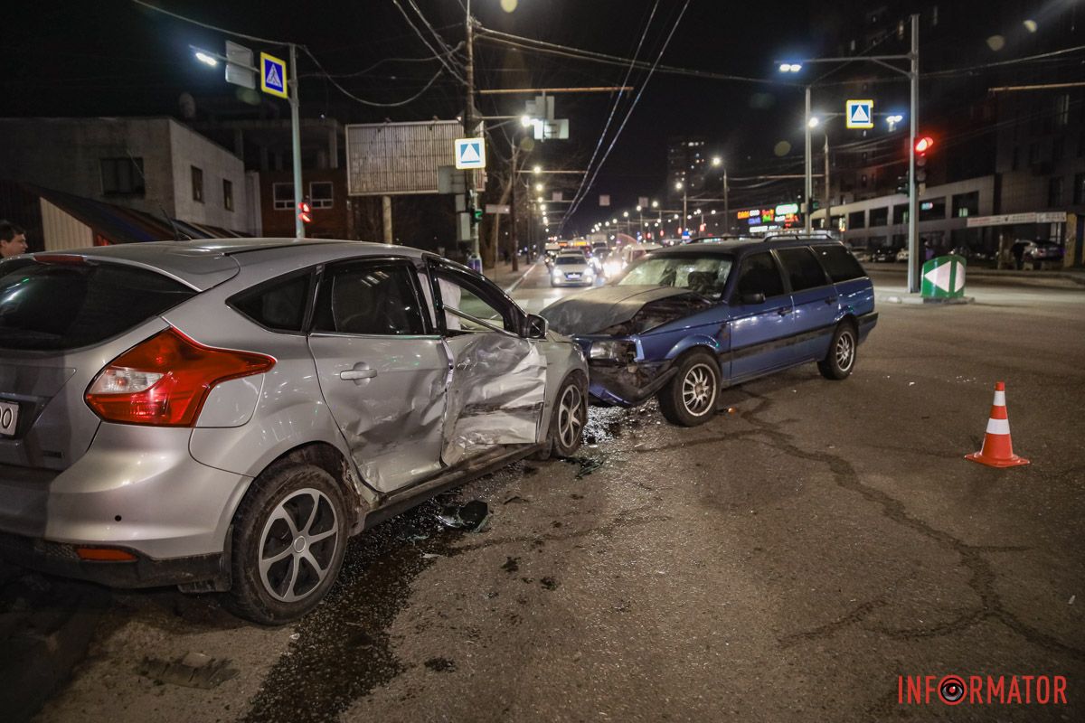 На Запорізькому шосе, в районі перехрестя з вулицею Генерала Пушкіна На Запорізькому шосе, в районі перехрестя з вулицею Генерала Пушкіна