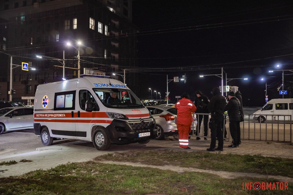 Травмувався водій Ford. Він вдарився головою Травмувався водій Ford. Він вдарився головою