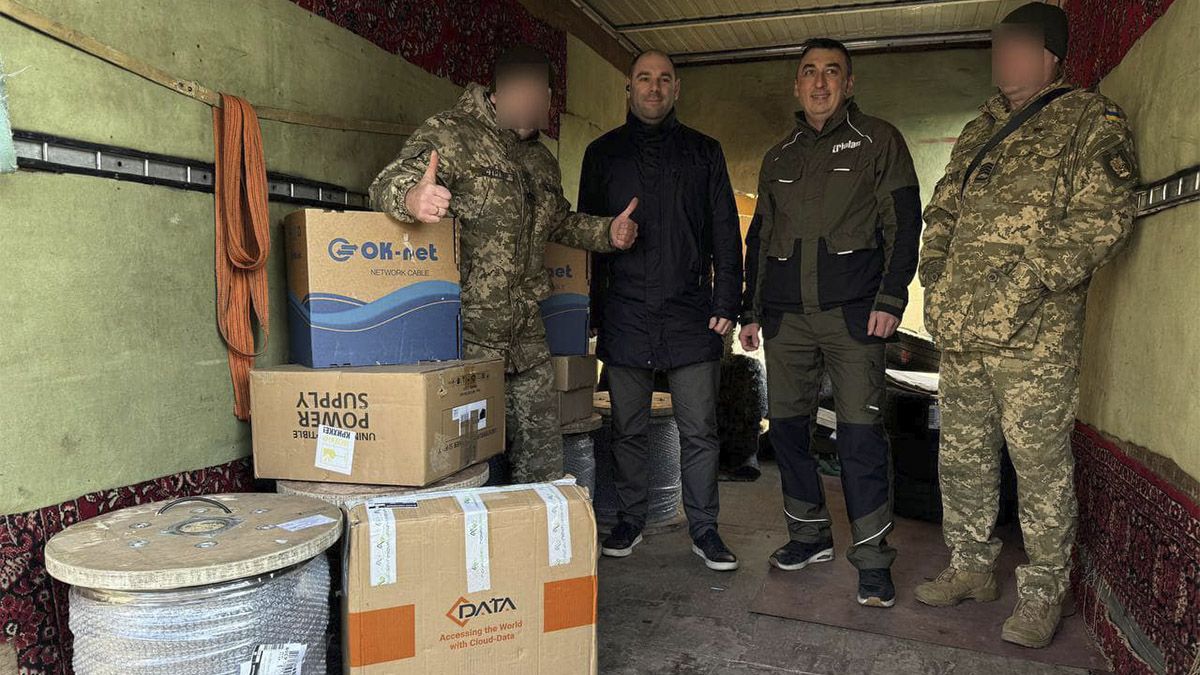 «Передали обладнання для системи звʼязку на навчальному полігоні ЗСУ», - Дмитро Кисилевський