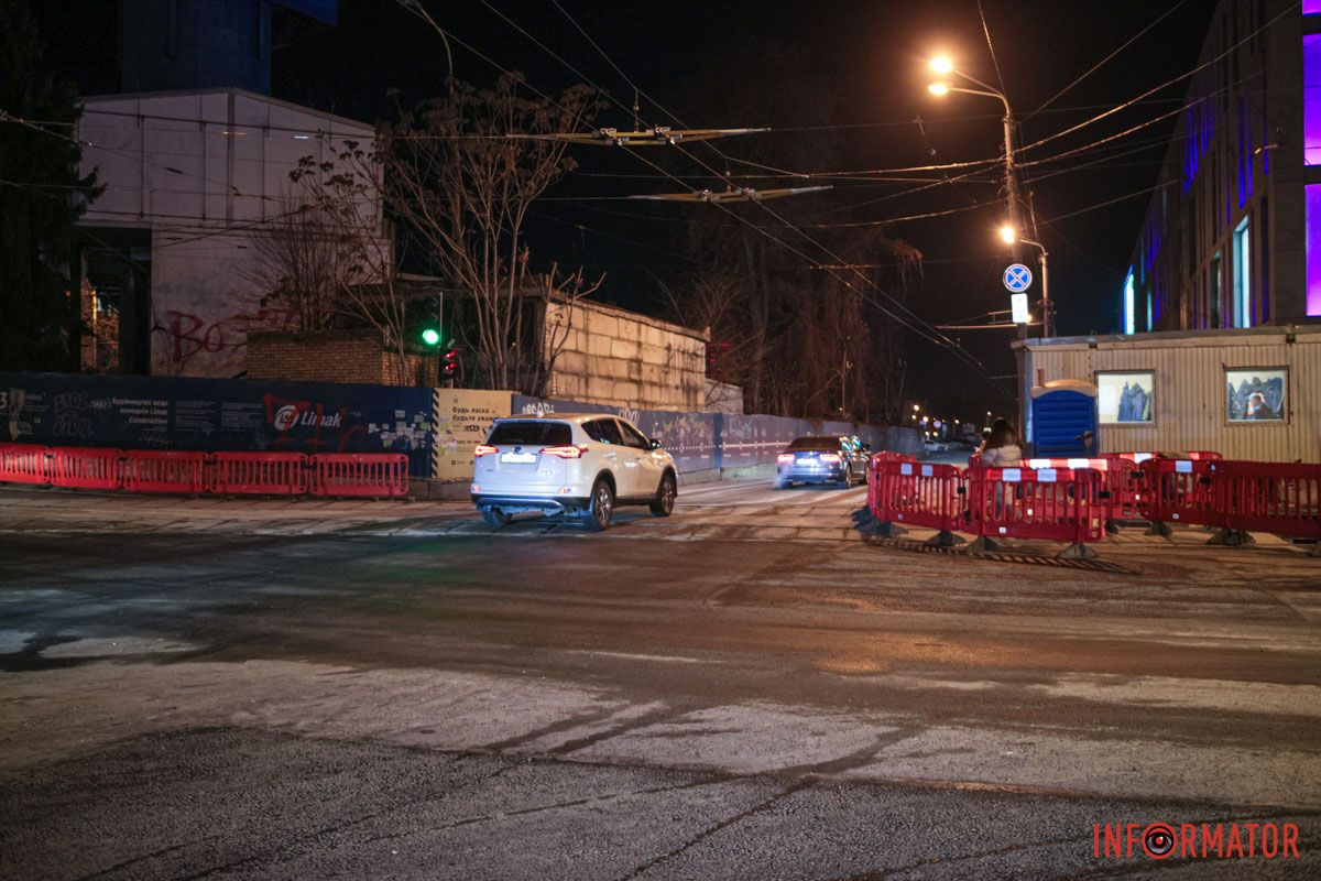 Движение автотранспорта на перекрестке Яворницкого и Липинского открыли Движение автотранспорта на перекрестке Яворницкого и Липинского открыли