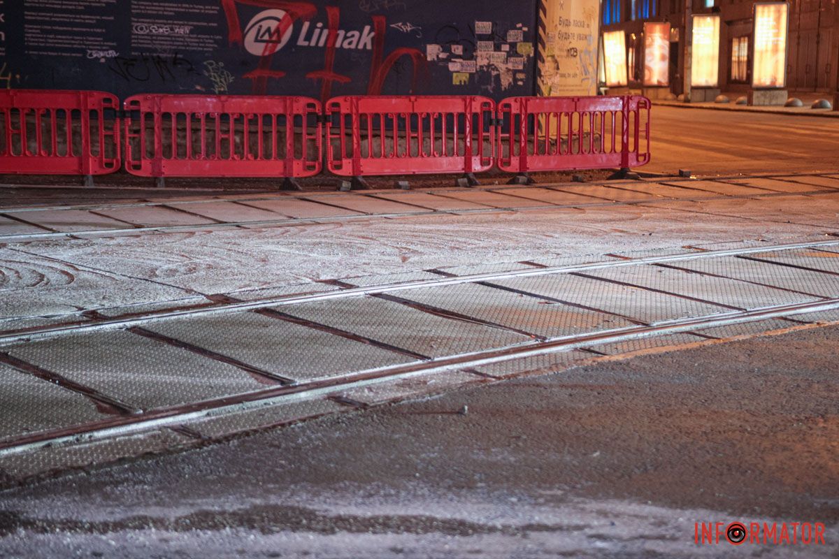 Движение транспорта запустили в 19:40 во вторник Движение транспорта запустили в 19:40 во вторник