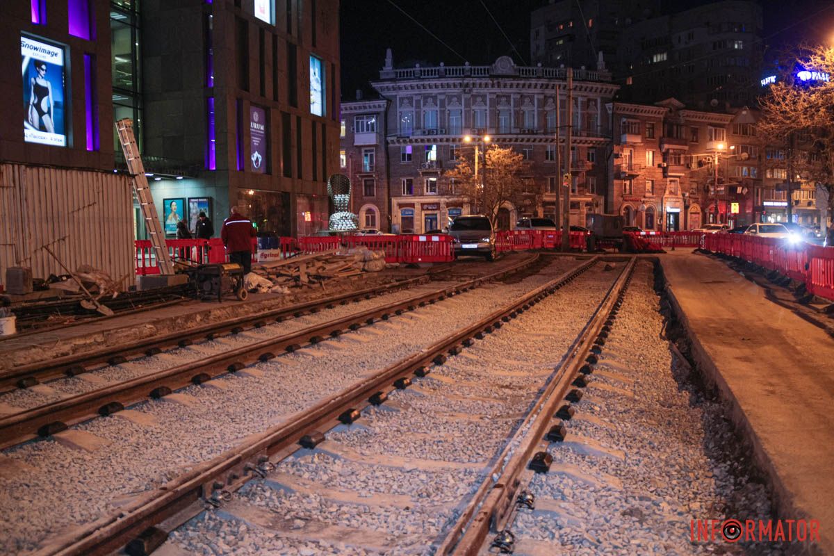 Длина участка, который сейчас ремонтируют, 167 метров в однопутном измерении Длина участка, который сейчас ремонтируют, 167 метров в однопутном измерении