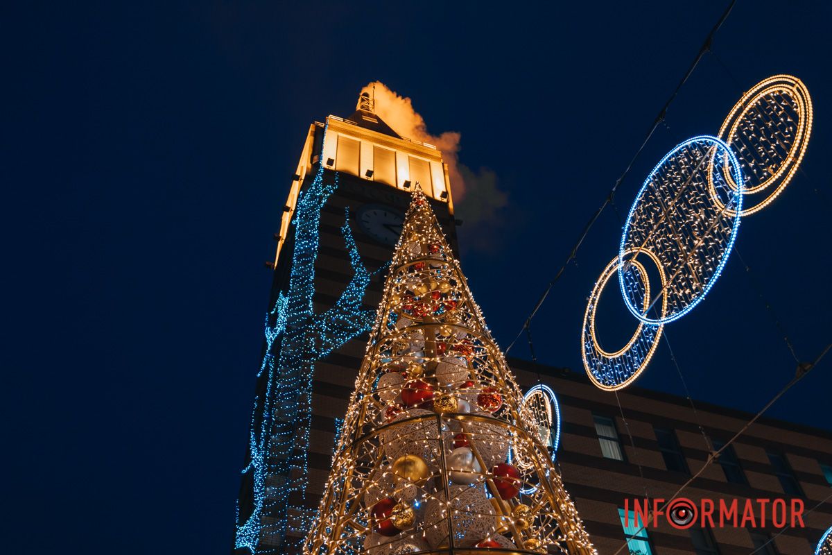Новогодняя елка на Екатеринославском бульваре стала традицией