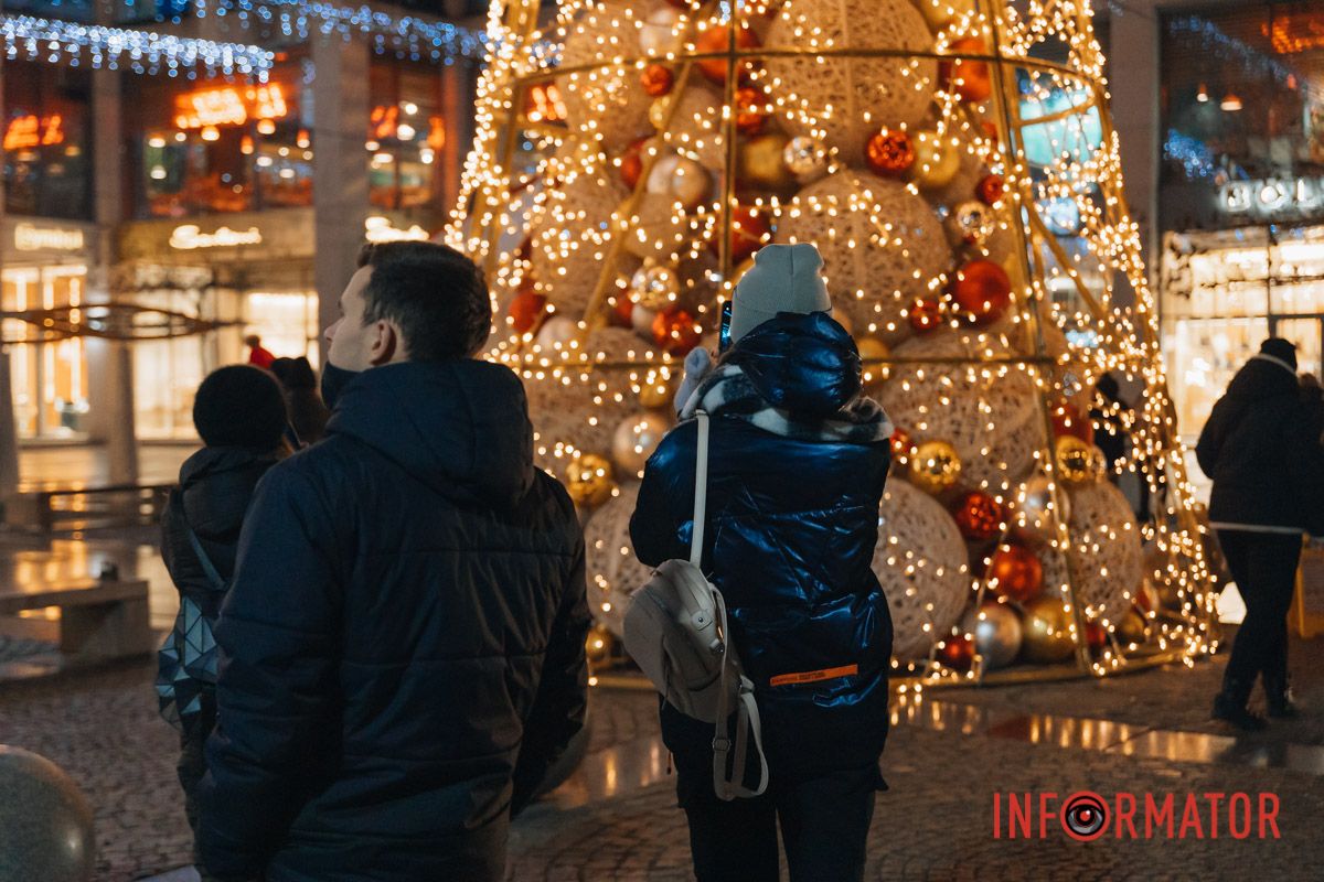 Полные света и тепла