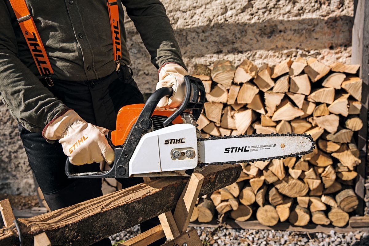 Бензопилу STIHL до конца года можно приобрести со скидкой от 650 до 2500 грн