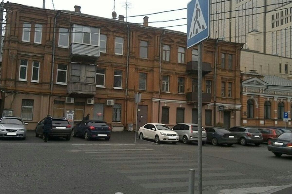 Теперь на штафплощадку Теперь на штафплощадку