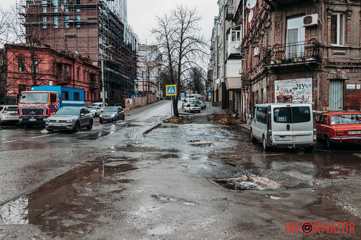 На перехресті Паторжинського та вулиці Південно