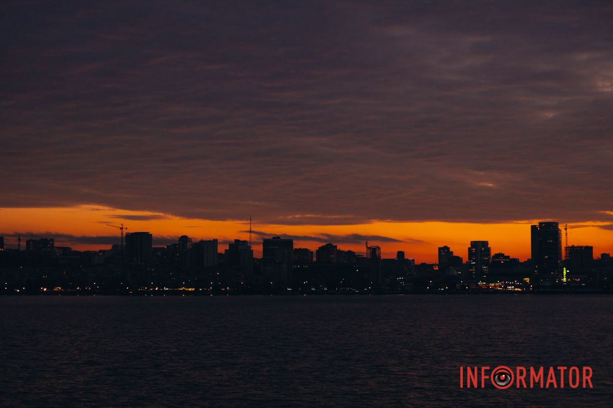 Коли небесна палітра розквітає