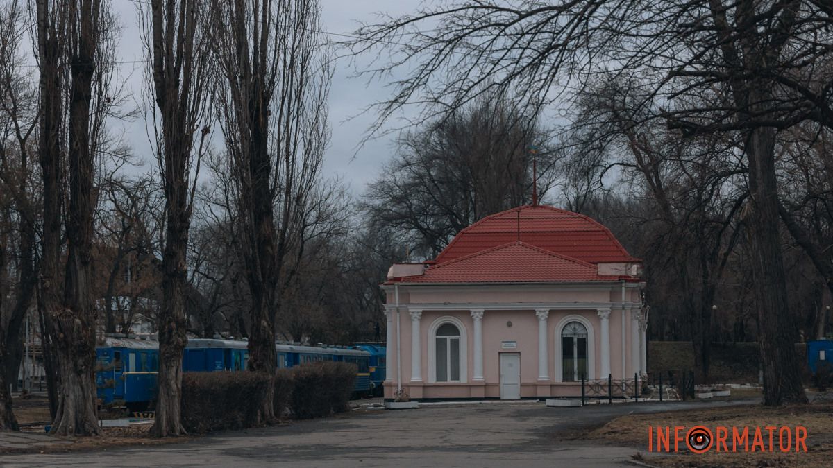 У Дніпрі у парку Глоби у зимовий сезон запрацює дитяча залізниця: графік роботи