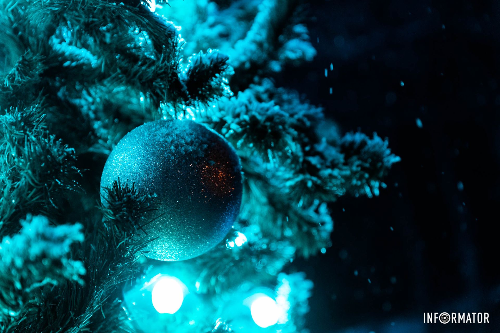 Этот цвет очевидно ему подходит Этот цвет очевидно ему подходит