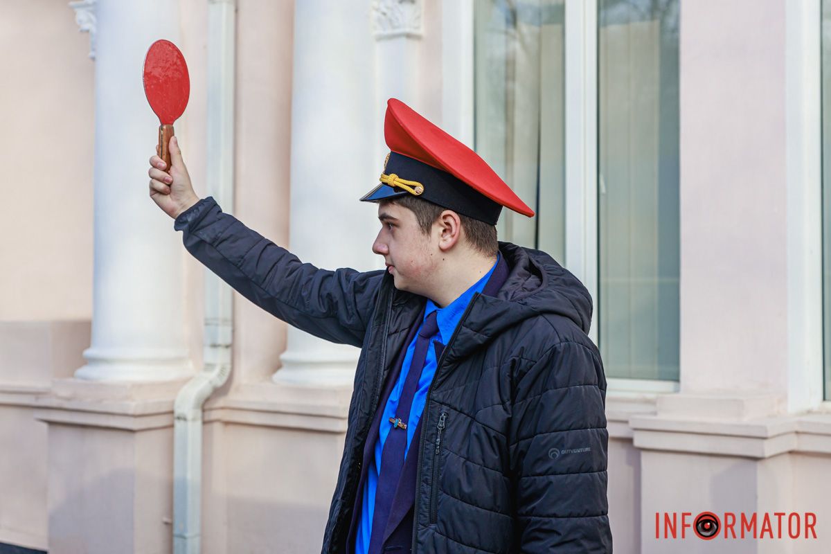 В Днепре, в парке имени Глобы, начался зимний сезон на детской железной дороге