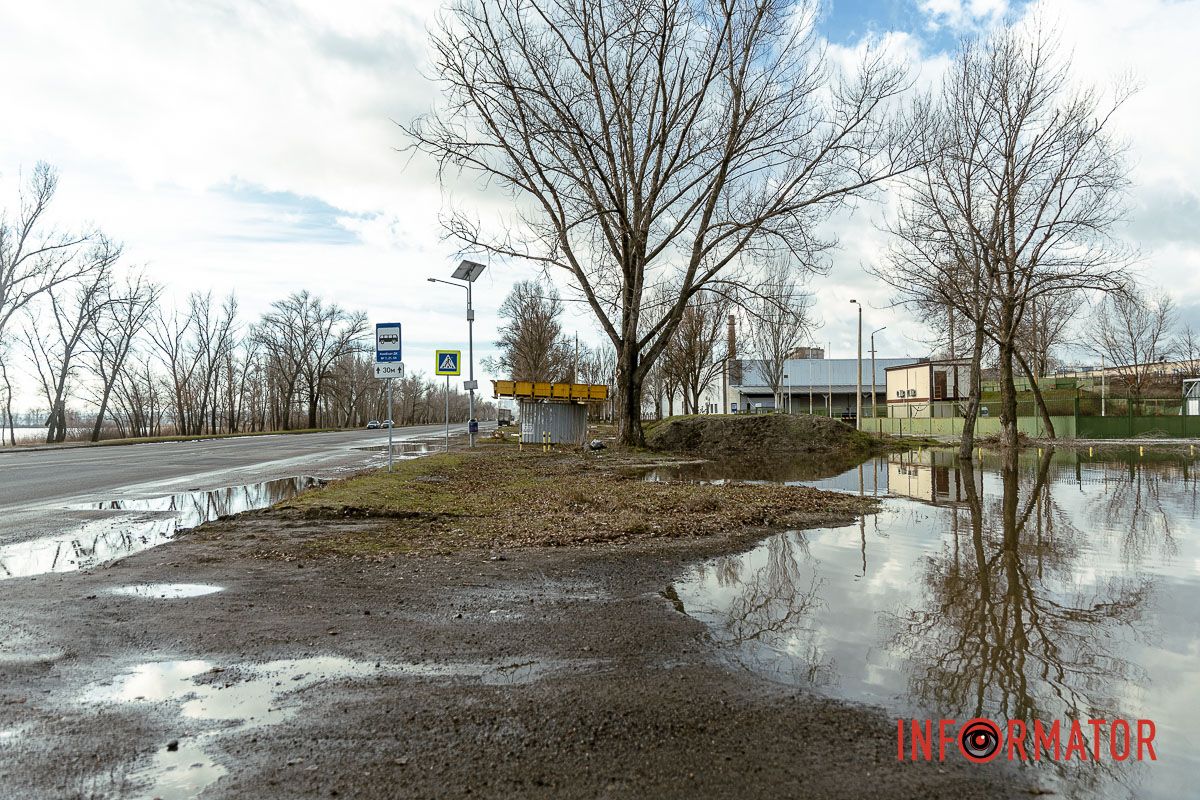 Така картина тут вже близько 3-х тижнів.