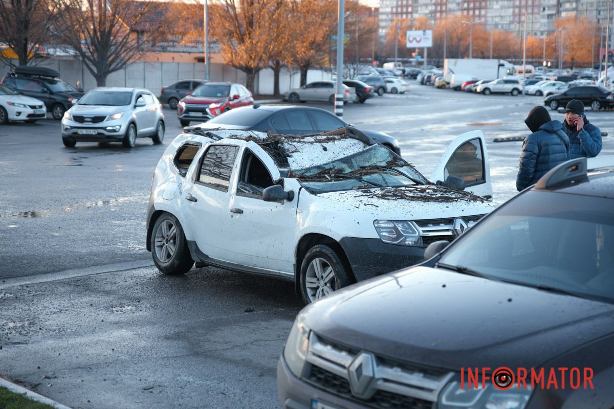 Предварительно, водитель и пассажир Renault не пострадали