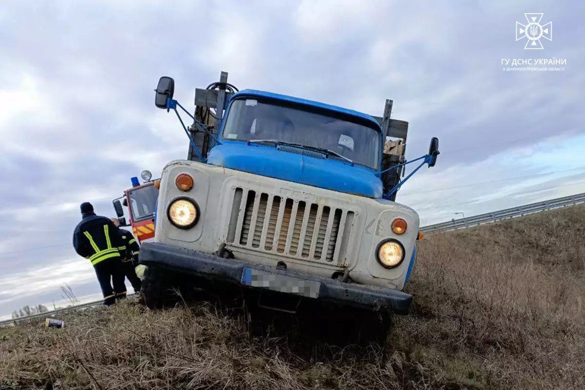 28 грудня у селищі Слобожанське, на Донецькому шосе, сталася аварія