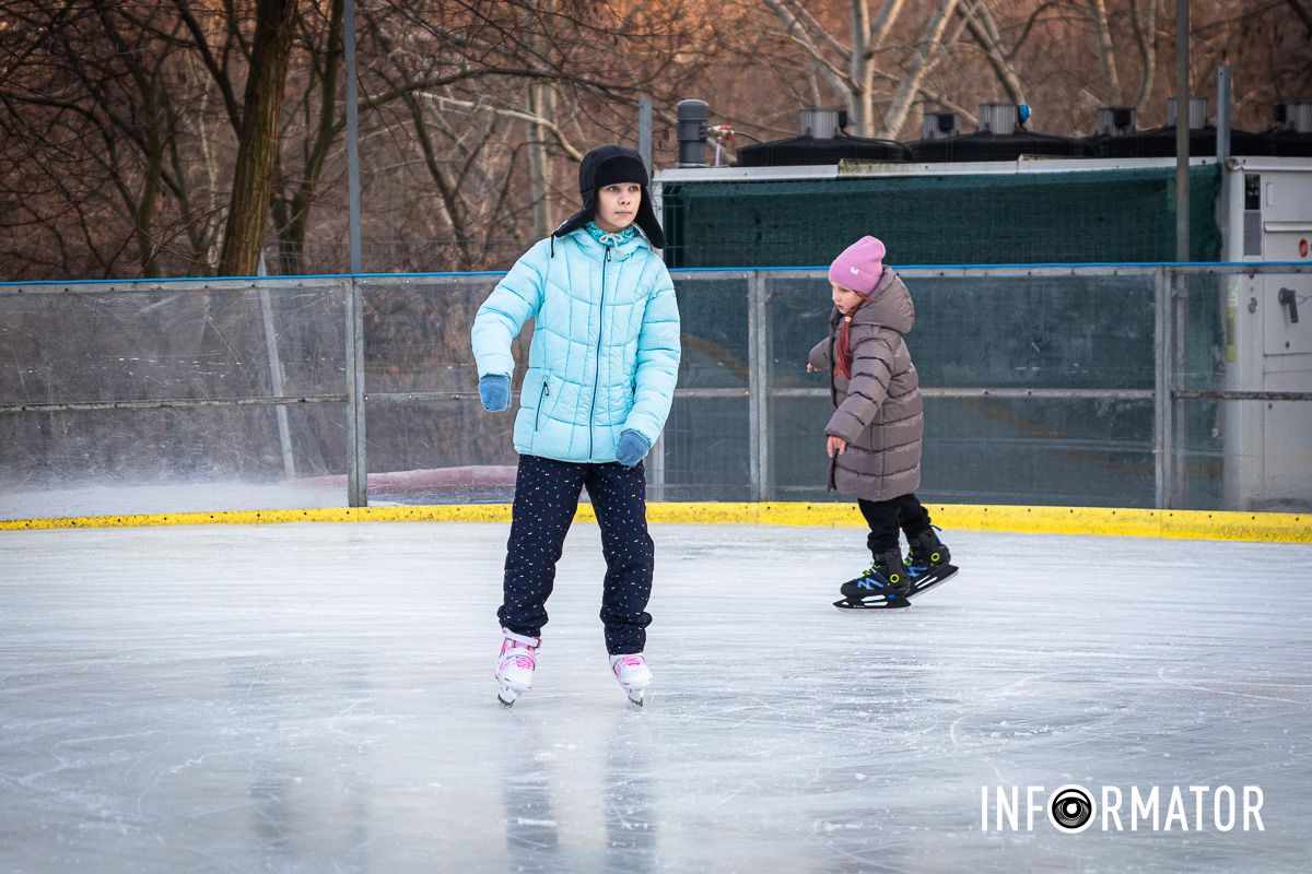 К конькам нужно привыкнуть К конькам нужно привыкнуть