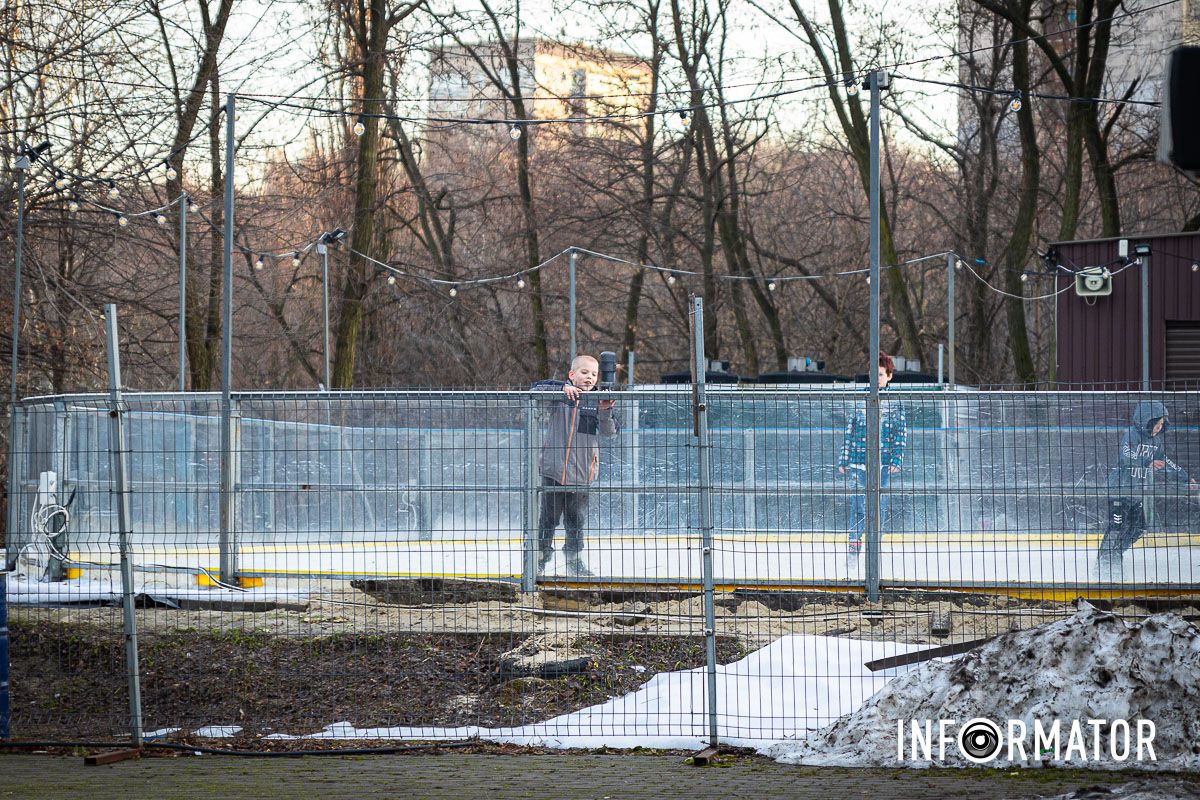 Каток работает каждый день Каток работает каждый день