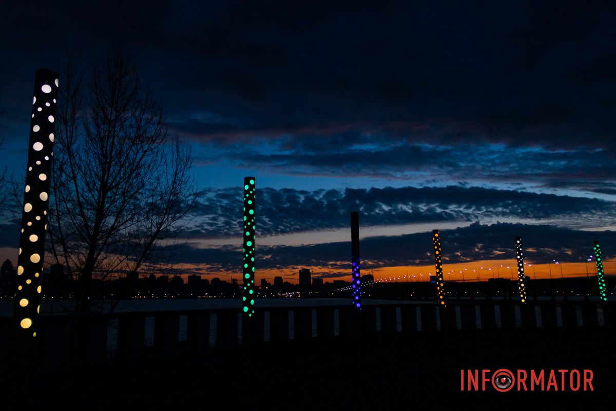 Поэтические оттенки переходят один в другой Поэтические оттенки переходят один в другой