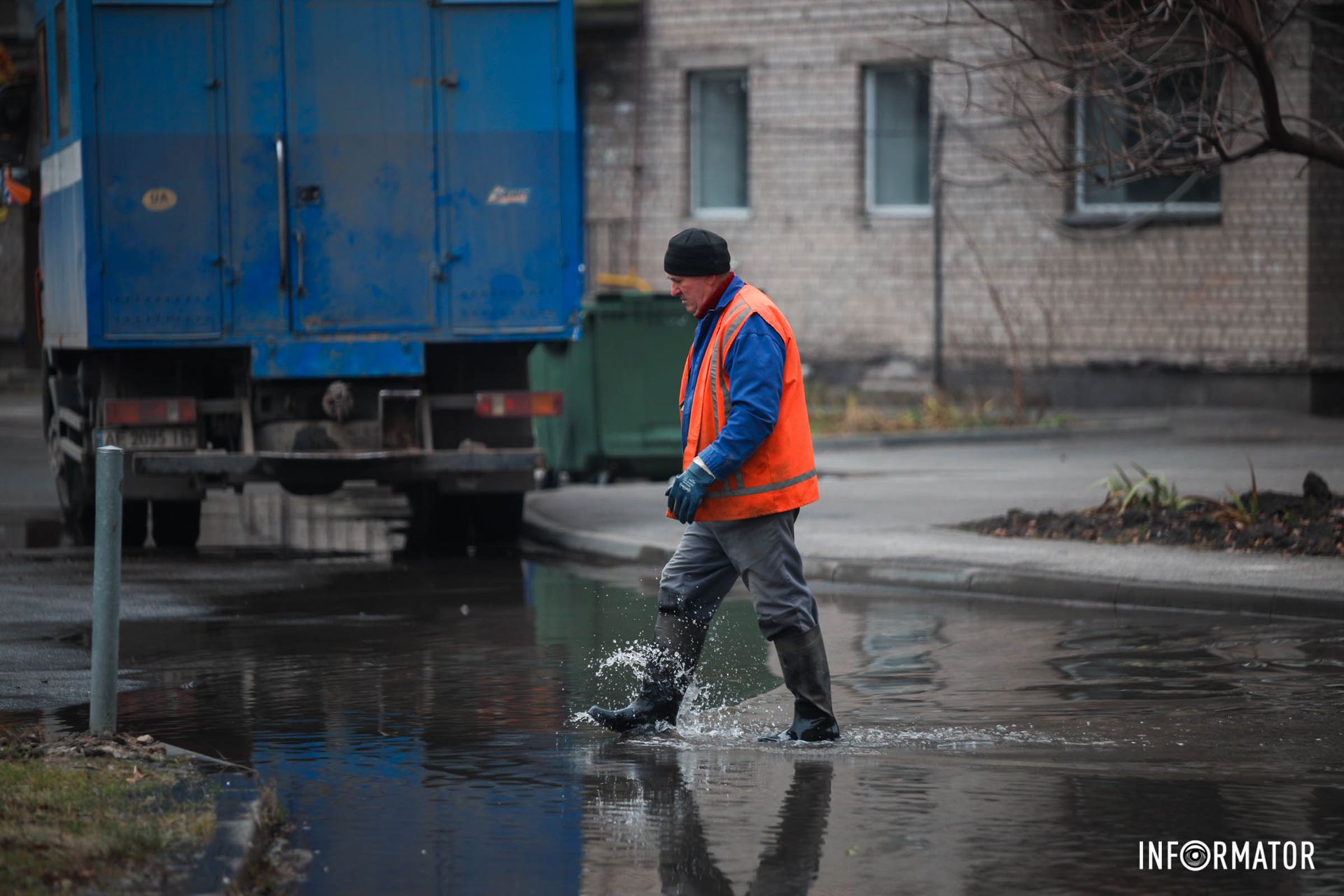 Хоч з собою постійно їх носи