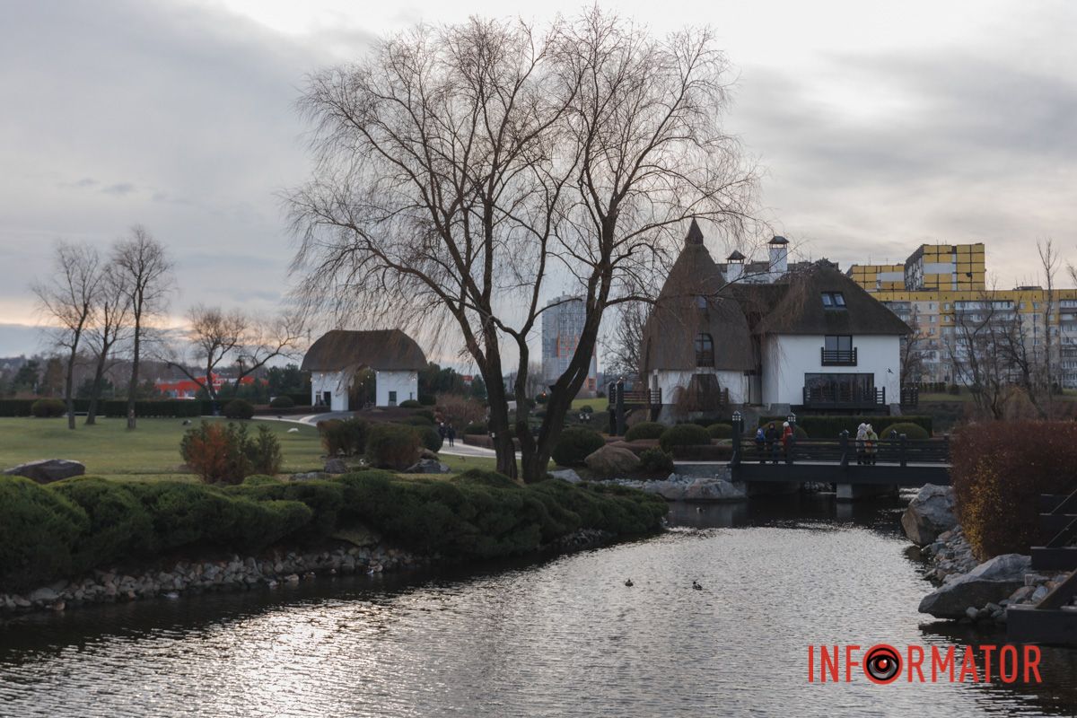 Минає час, біжать роки, 