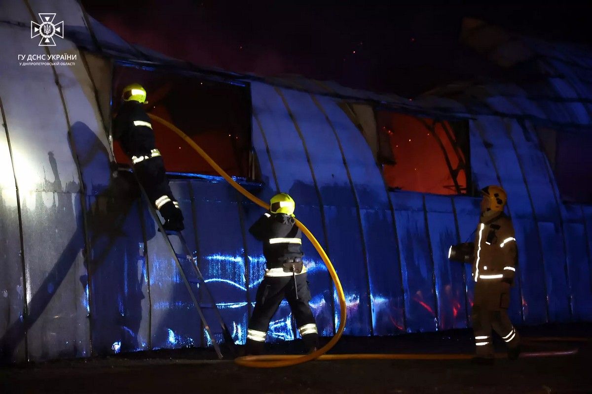 сгорели два автобуса MAN и автобус сгорели два автобуса MAN и автобус