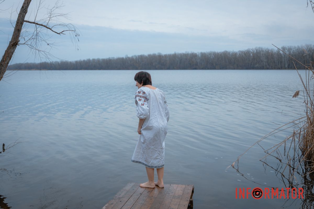 Всі бажаючи могли зануритись у воду