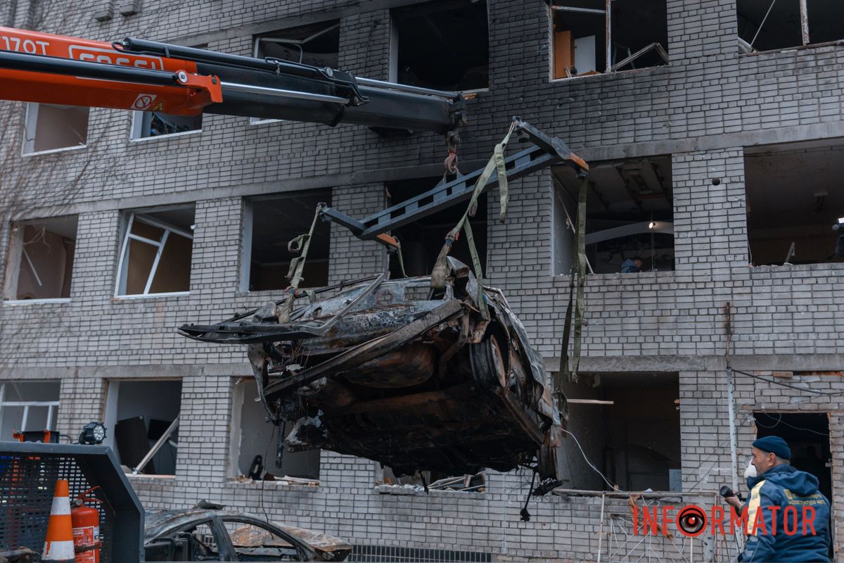 Уничтоженный автомобиль