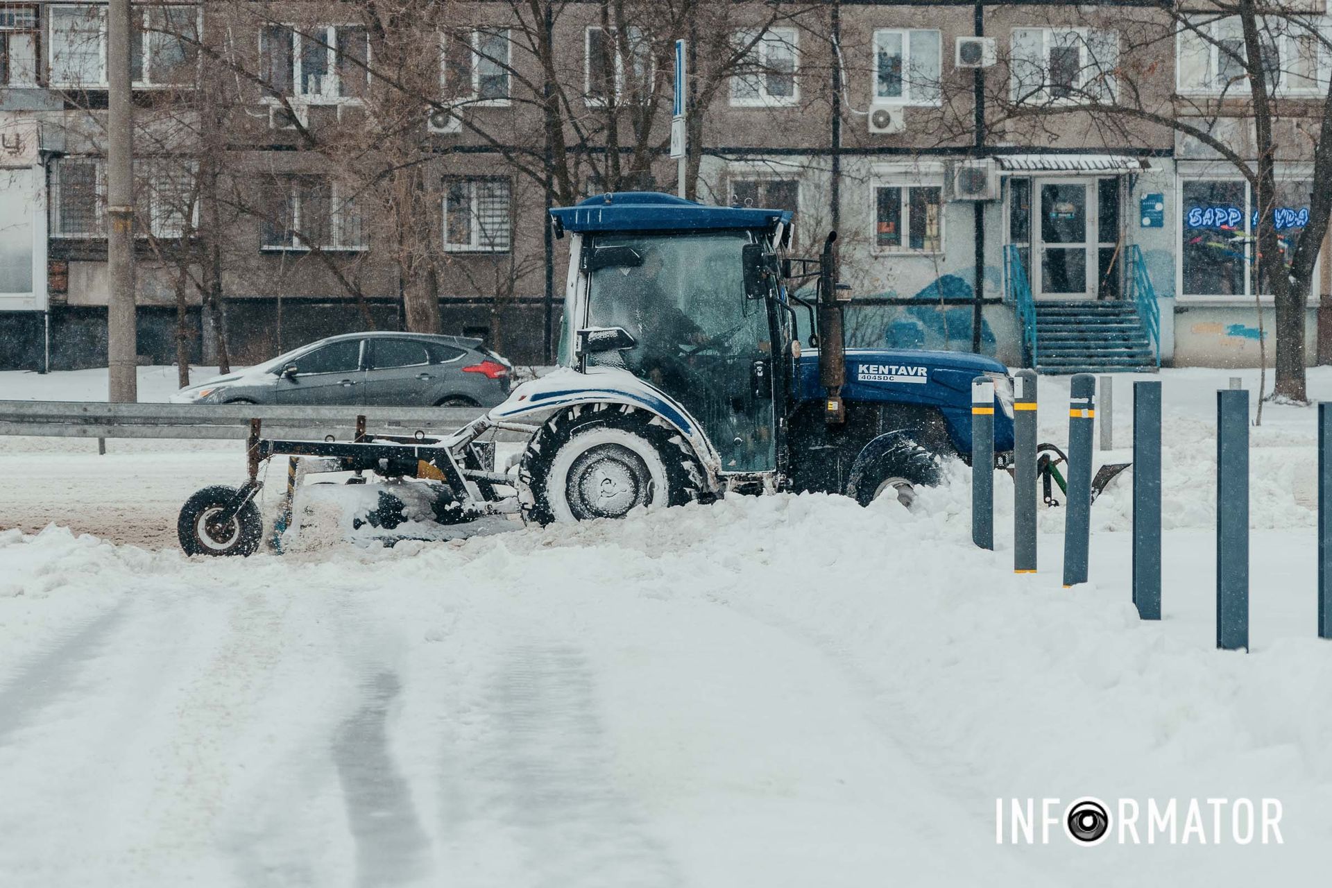 На дорогах работает спецтехника На дорогах работает спецтехника