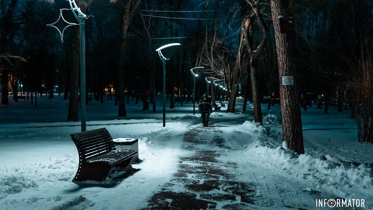 Погода на 13 січня: у Дніпрі буде похмуро й сніжитиме