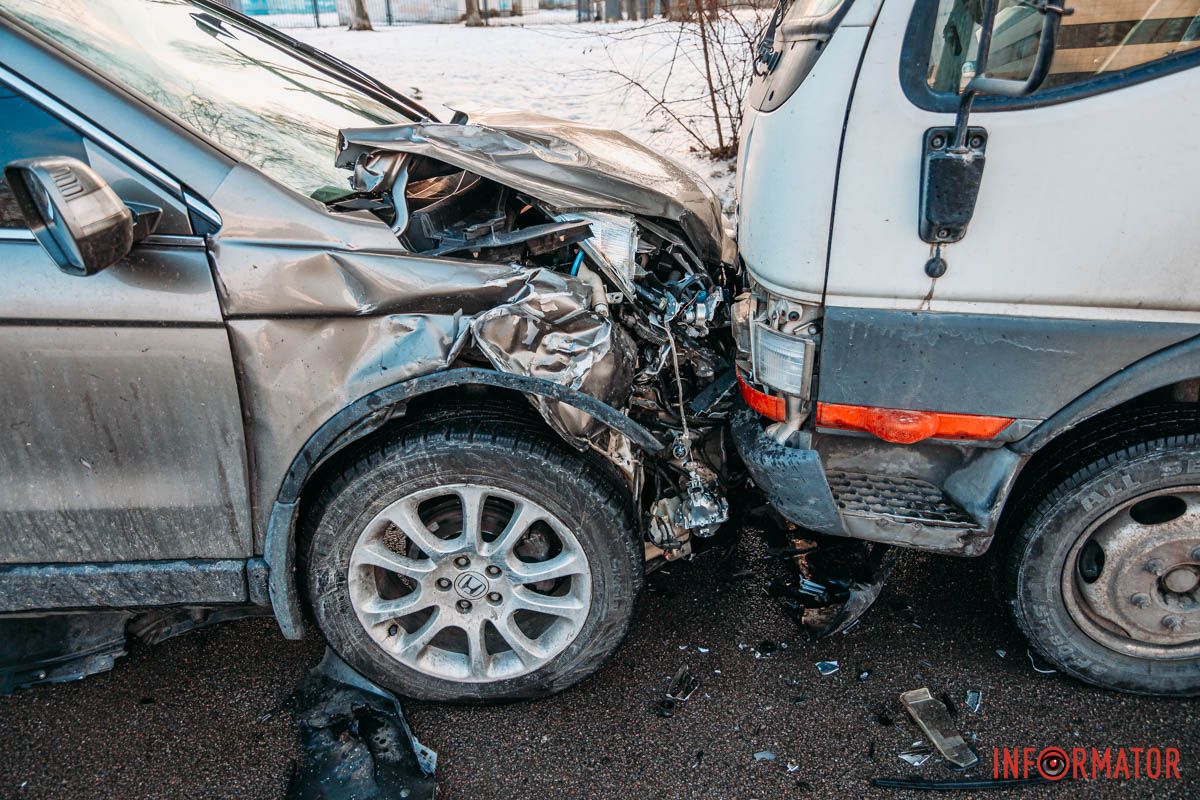 Тут зіштовхнулись Volkswagen та Honda