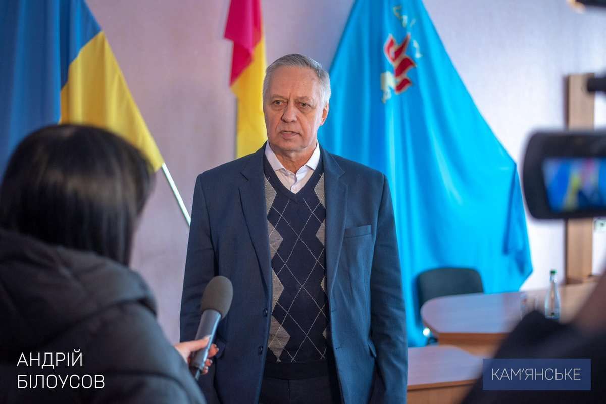 Путем открытого голосования отчет был утвержден