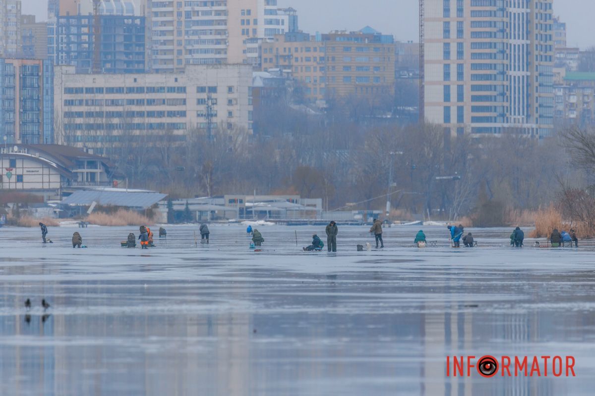Между тем на термометрах +5°