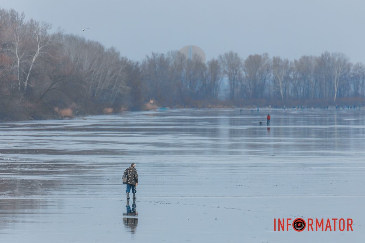 Ледовые трещины и нестабильность тонкого льда создают зловещую смесь