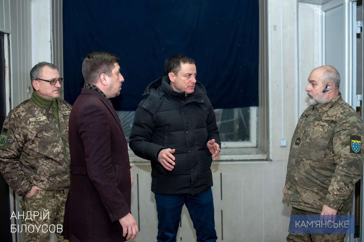 Передали лише першу партію сіток – понад 1000 квадратних метрів