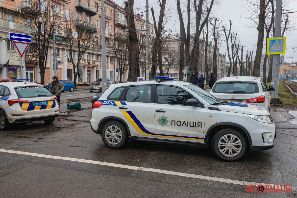 У п'ятницю, 26 січня, на проспекті Яворницького було неспокійно У п'ятницю, 26 січня, на проспекті Яворницького було неспокійно