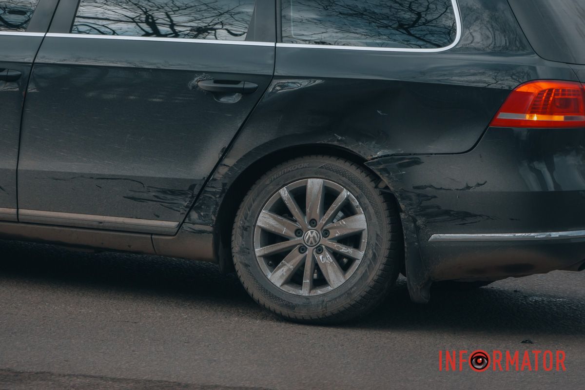 Заняты крайние полосы по Полю в направлении Независимости